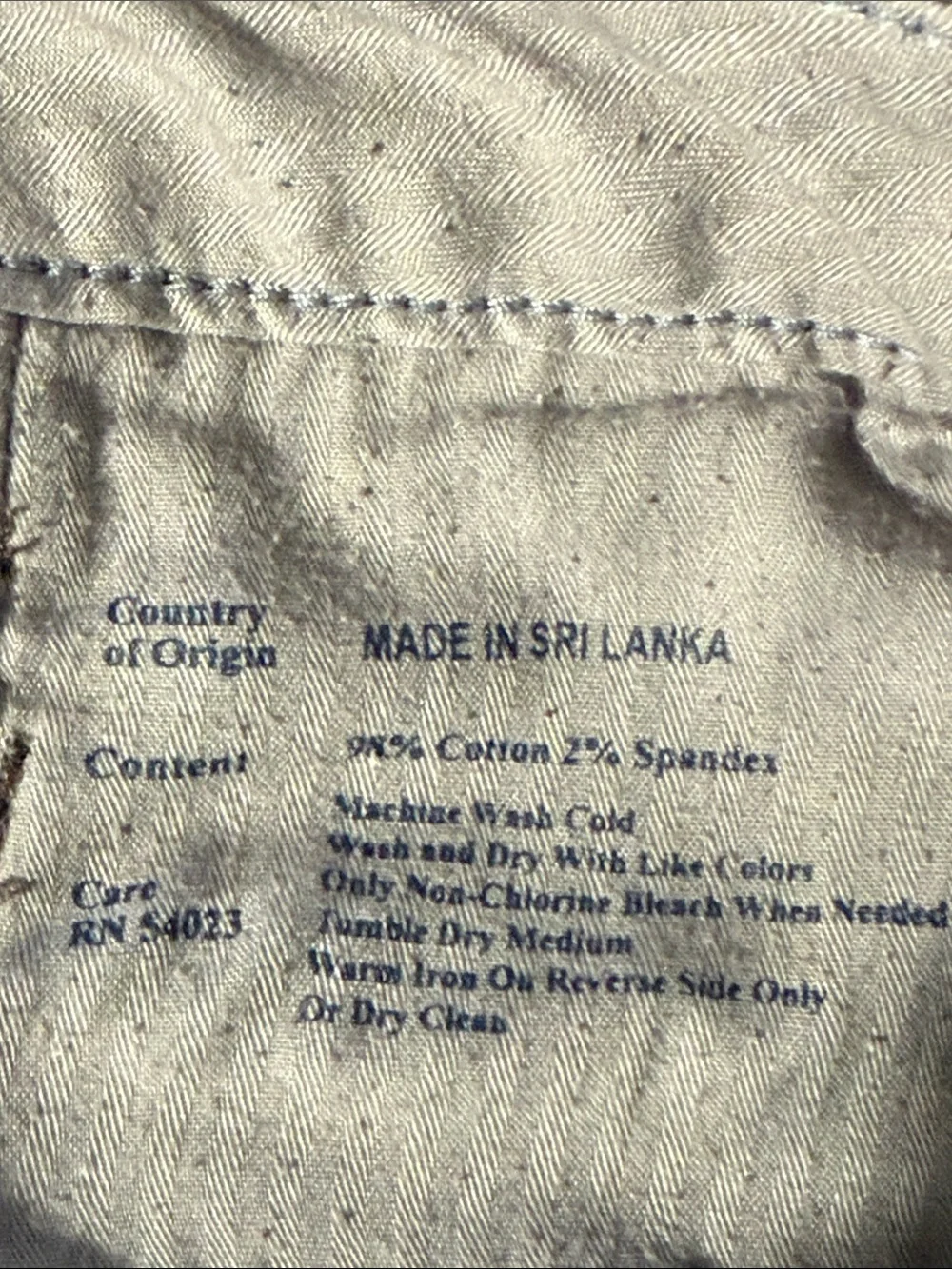 Banana Republic Men's Dark Brown Corduroy Trousers Size 30